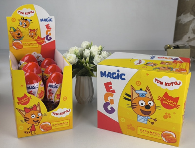 ТРИ КОТА MAGIC EGG Карамель в пласт. Яйце+подарком 12шт/уп, 10г. УТ73905